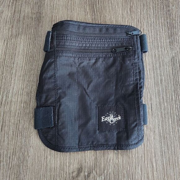 Eagle Creek Undercover Leg Wallet - Picture 1 of 5